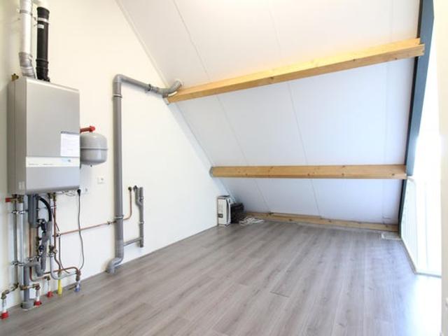 3 bedrooms House Surface Area: 134m2 Unfurnished Available from: 2026 10 01