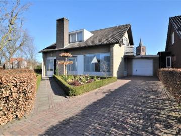 3 bedrooms House Surface Area: 152m2 Unfurnished Available from: 2026 05 01
