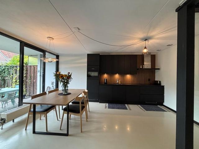 3 bedrooms House Surface Area: 162m2 Furnished Available from: 2026 12 01
