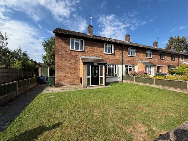 3 bedrooms house to rent
