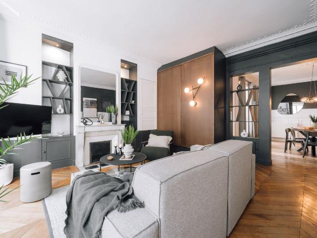 3 bedrooms in Madeleine, Paris Amsterdam Apartments for Rent