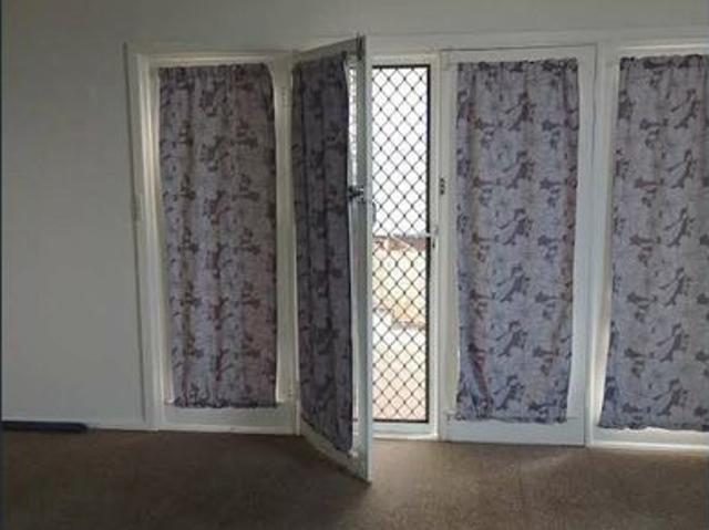 3 bedrooms in convenient location