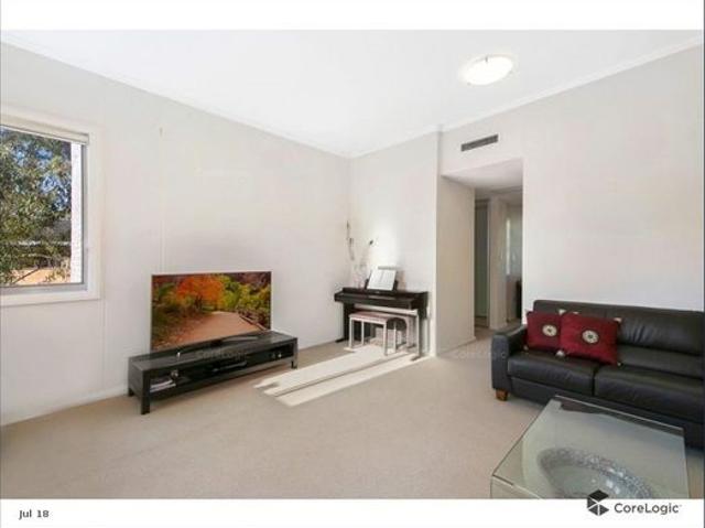 3 Bedrooms in perfect location for lease