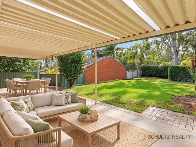 3 Bedrooms, Large Covered Entertainment Area And Huge Private Backyard