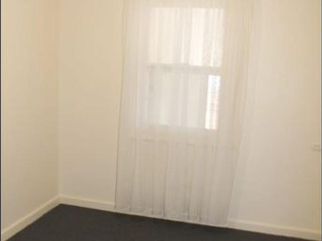 3 Bedrooms quiet location