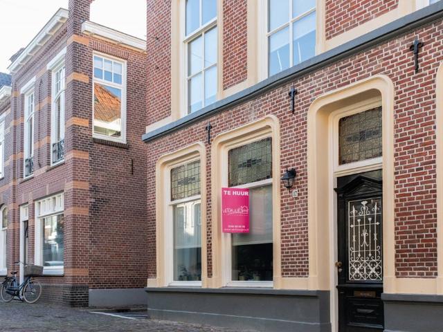 3 bedrooms Surface Area: 80m2