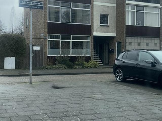 3 bedrooms Surface Area: 93m2 Furnished