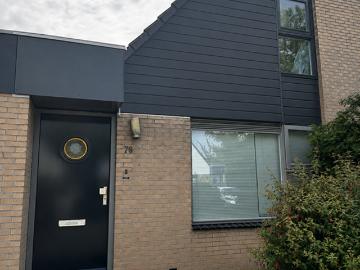 3 bedrooms Surface Area: 91m2 Furnished