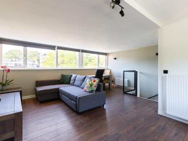 3 bedrooms Surface Area: 92m2 Furnished