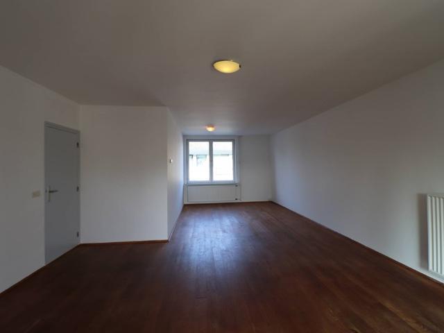 3 bedrooms Surface Area: 95m2 Unfurnished
