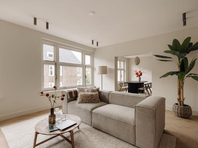 3 bedrooms Surface Area: 96m2 Unfurnished