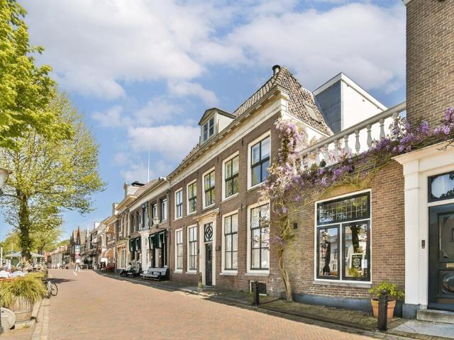 3 bedrooms Surface Area: 130m2
