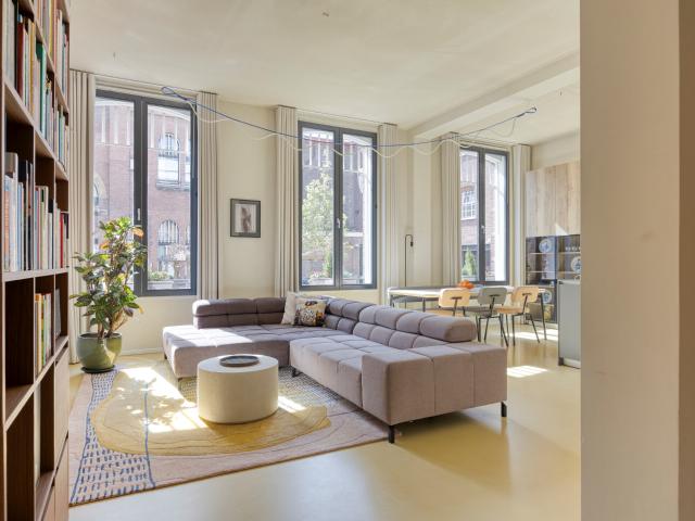 3 bedrooms Surface Area: 147m2