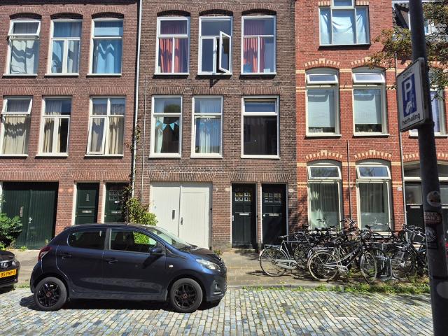 3 bedrooms Surface Area: 18m2