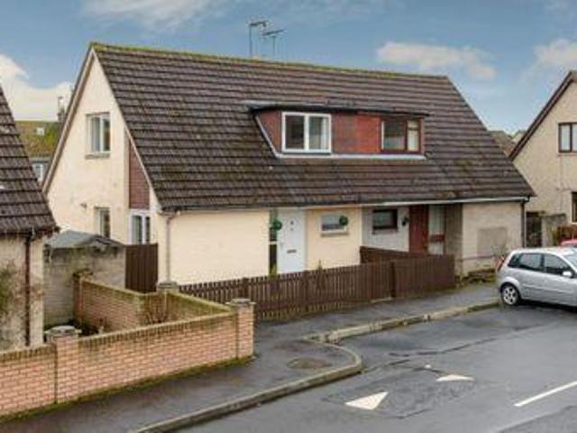 3 Bedrooms Semi detached house for sale in 92 Cockburn Drive, Ormiston EH35