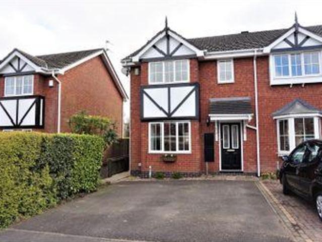 3 Bedrooms Semi detached house for sale in Cherry Lea, Blackburn BB2