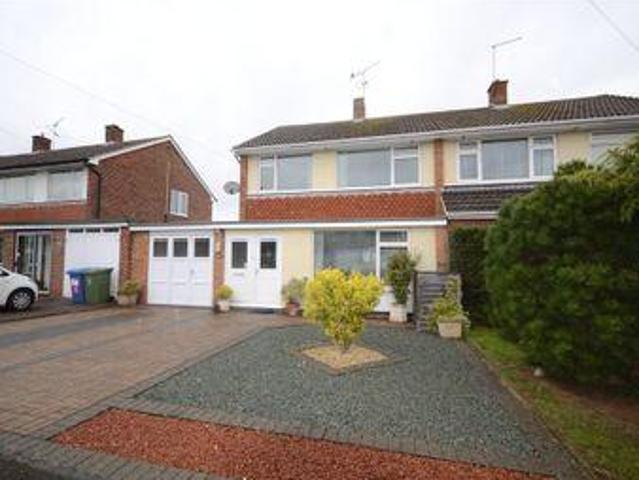 3 Bedrooms Semi detached house for sale in Clifton Rise, Windsor, Berkshire SL4