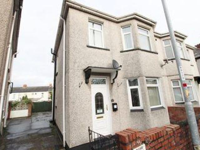 3 Bedrooms Semi detached house for sale in Cromwell Road, Newport NP19