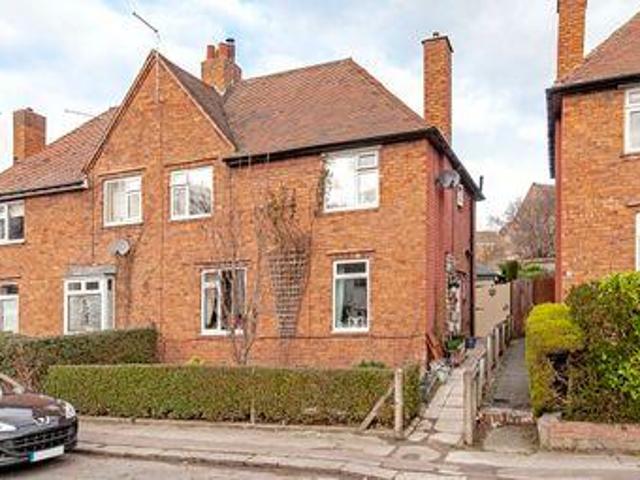 3 Bedrooms Semi detached house for sale in Ashgate Road, Chesterfield S40