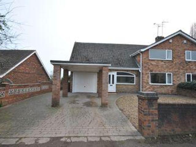 3 Bedrooms Semi detached house for sale in Barton Lane, Armthorpe, Doncaster DN3