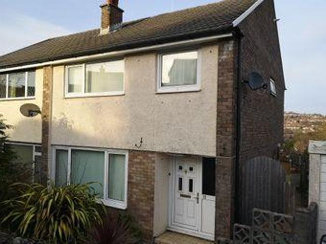 3 Bedrooms Semi detached house for sale in Kidwelly Court, Caerphilly CF83