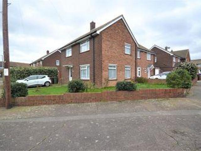 3 Bedrooms Semi detached house for sale in Halton Road, Grays RM16