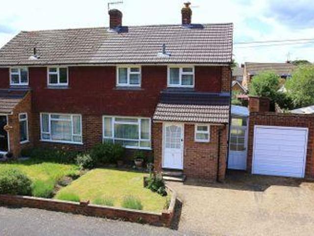 3 Bedrooms Semi detached house for sale in Long Gore, Godalming GU7