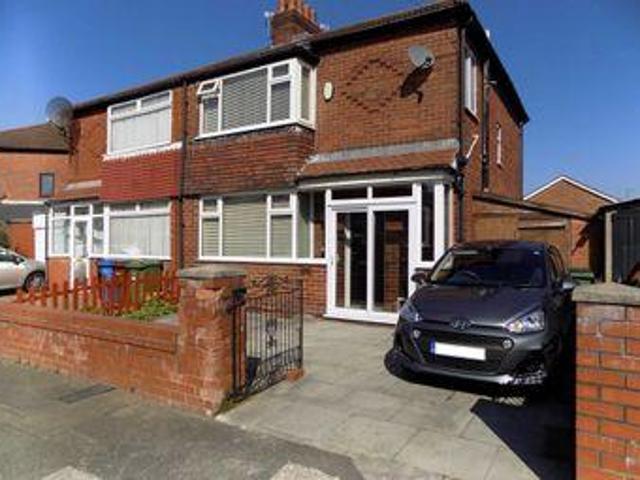 3 Bedrooms Semi detached house for sale in Marland Crescent, Stockport SK5