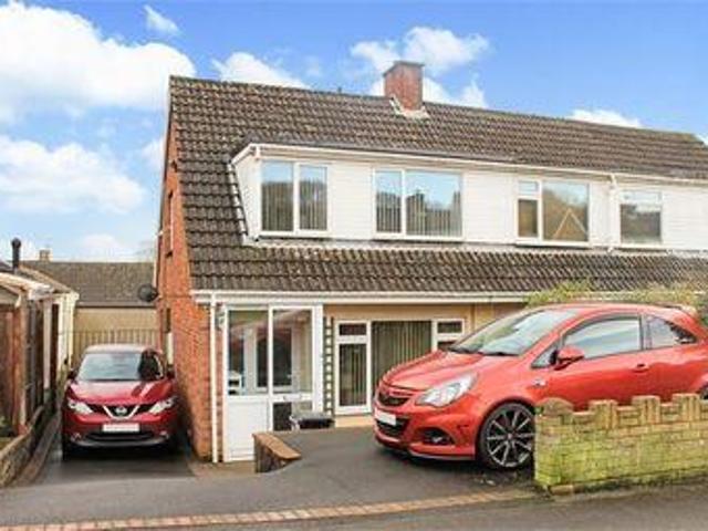 3 Bedrooms Semi detached house for sale in Pilgrims Way, Worle, Weston Super Mare, North Somerset. BS22