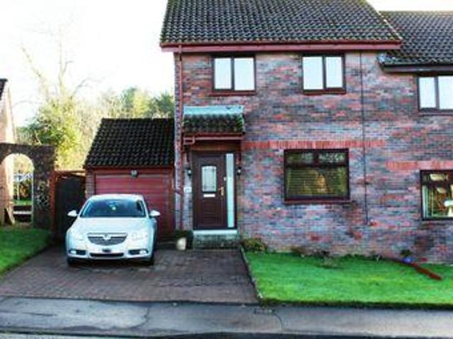 3 Bedrooms Semi detached house for sale in Primrose Avenue, Inverclyde Inverkip PA16