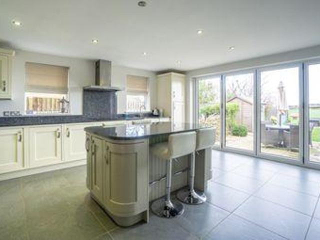 3 Bedrooms Semi detached house for sale in Royston Road, Litlington SG8