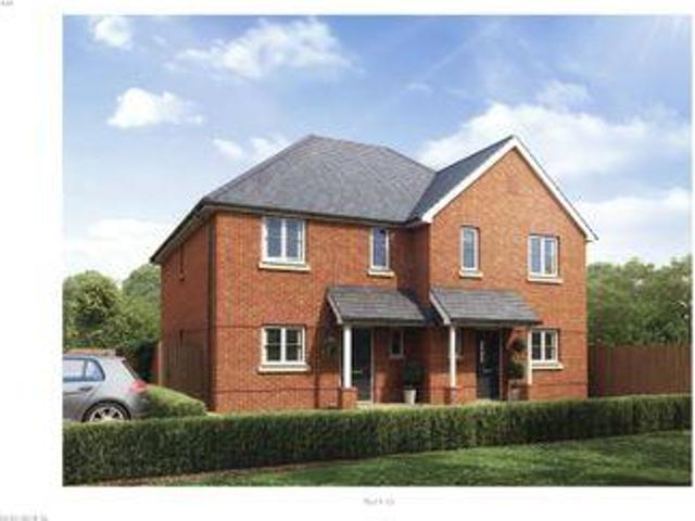3 Bedrooms Semi detached house for sale in The Coppins, Grange Road, Ash GU12