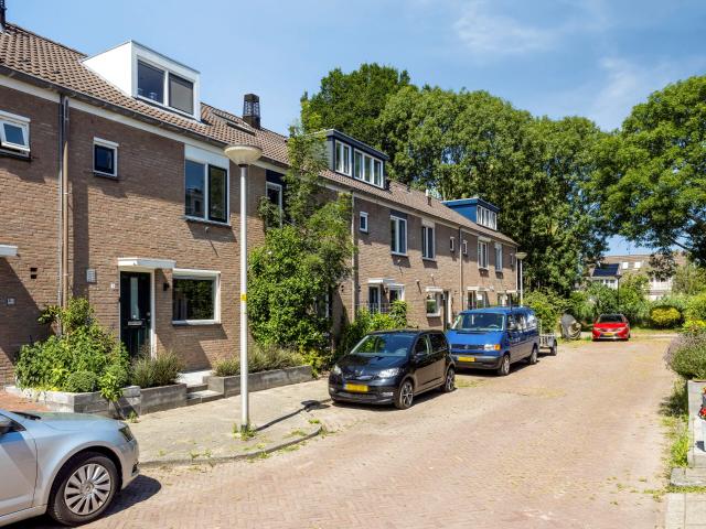 3 bedrooms tussenwoning Surface Area: 110m2
