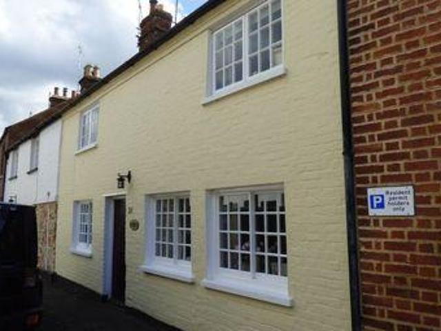 3 Bedrooms Terraced house for rent in Church Street, Great Missenden HP16