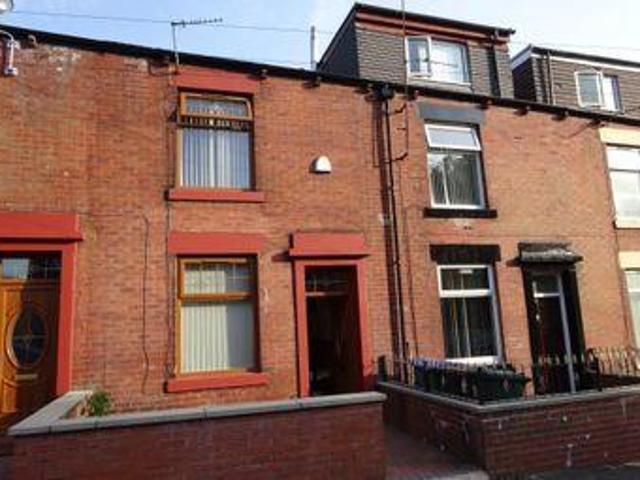 3 Bedrooms Terraced house for rent in St Peter Street, Newbold OL16