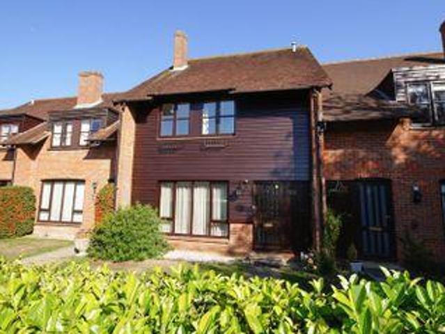 3 Bedrooms Terraced house for sale in Abbey Walk, Great Missenden HP16