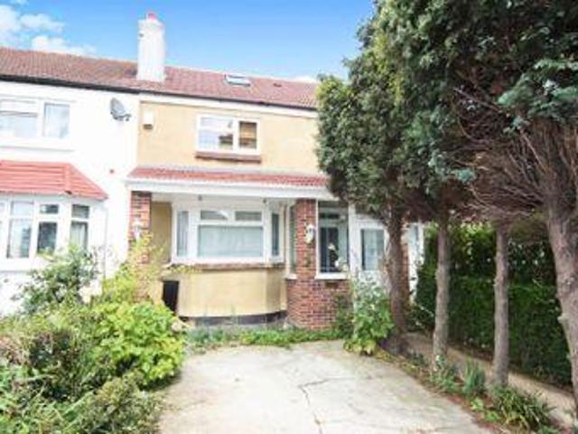 3 Bedrooms Terraced house for sale in Birkbeck Avenue, Greenford UB6