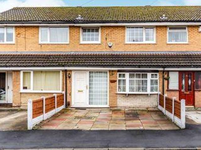 3 Bedrooms Terraced house for sale in Bradfield Close, Reddish, Stockport, Cheshire SK5