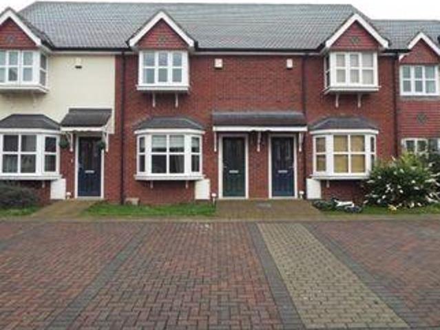 3 Bedrooms Terraced house for sale in Gwel Yr Afon, Llandudno Junction, Conwy LL31