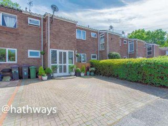 3 Bedrooms Terraced house for sale in Glaslyn Court, Croesyceiliog, Cwmbran NP44