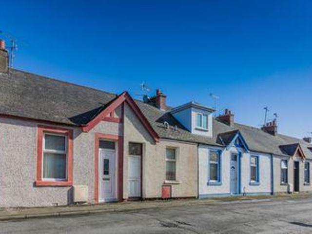 3 Bedrooms Terraced house for sale in Killochan Street, Girvan KA26