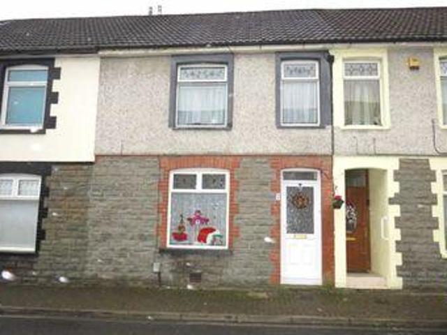 3 Bedrooms Terraced house for sale in Landraw Road, Pontypridd CF37