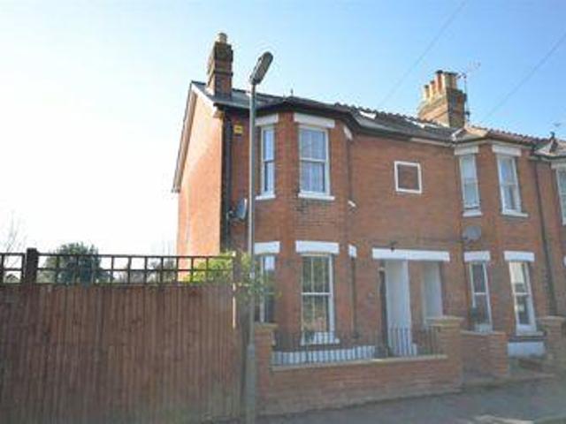 3 Bedrooms Terraced house for sale in Park Road, Farnham GU9