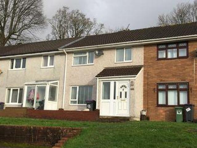 3 Bedrooms Terraced house for sale in Trinity Road, Pontnewydd, Cwmbran NP44