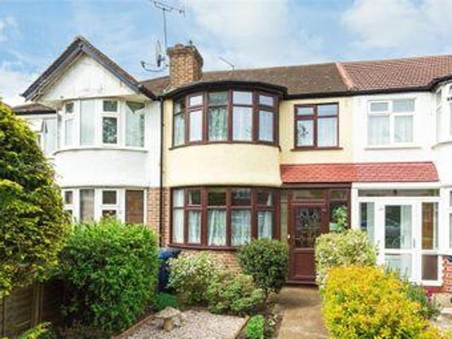 3 Bedrooms Terraced house for sale in Wyresdale Crescent, Perivale, London. UB6