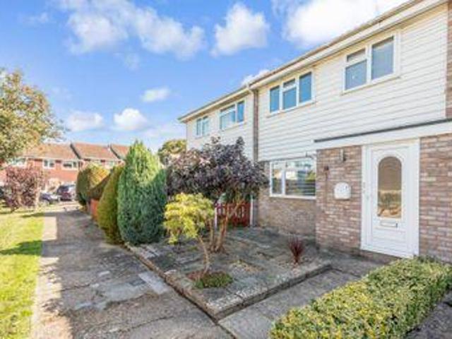 3 Bedrooms Terraced house for sale in Wicks Road, Billingshurst RH14