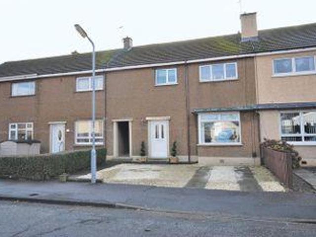 3 Bedrooms Terraced house for sale in 25 Moorfield Road, Prestwick KA9