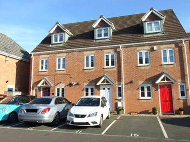 3 Bedrooms Town house for sale in Falconside Drive, Spondon, Derby DE21