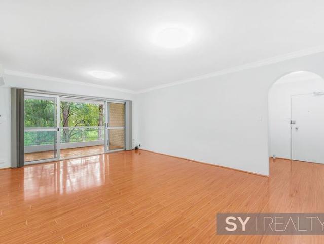 3 bedrooms unit in a Prime Location