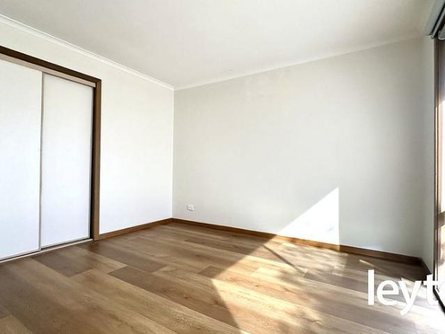 3 Bedrooms Unit in the heart of Springvale